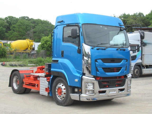 ISUZU Giga Trailer Head QKG-EXD52BE 2016 385,800km