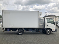 HINO Dutro Refrigerator & Freezer Truck TKG-XZU710M 2016 189,687km_6
