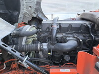 UD TRUCKS Quon Trailer Head QKG-GK6XAB 2014 606,000km_28
