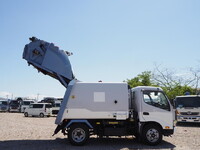 HINO Dutro Garbage Truck TPG-XZU600X 2017 90,016km_8
