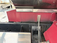 ISUZU Giga Tank Lorry PJ-CYG77P6 2006 725,000km_22