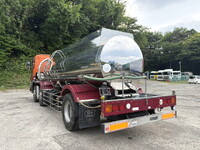 ISUZU Giga Tank Lorry PJ-CYG77P6 2006 725,000km_2