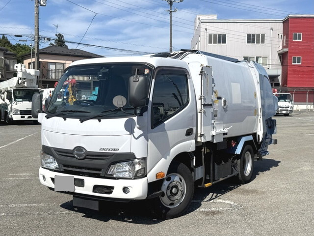 HINO Dutro Garbage Truck TPG-XZU600X 2017 135,044km