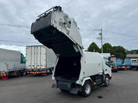 HINO Dutro Garbage Truck TPG-XZU600X 2017 -_9