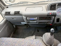 ISUZU Elf Flat Body KR-NKR81EA 2003 87,889km_23
