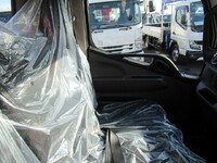 MITSUBISHI FUSO Canter Truck (With 4 Steps Of Cranes) 2RG-FEAV0 2025 182km_29