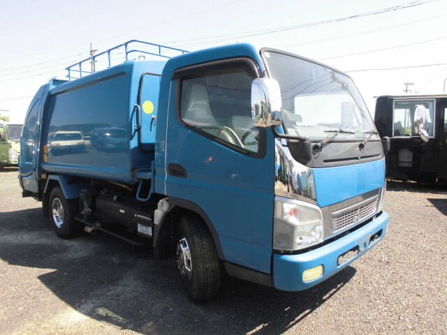 Canter Garbage Truck_1