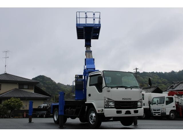 ISUZU Elf Cherry Picker TKG-NKR85YN 2016 20,000km_1