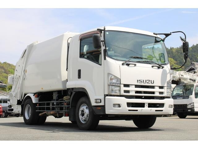 ISUZU Forward Garbage Truck SKG-FSR90S2 2014 219,000km