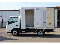 TOYOTA Dyna Refrigerator & Freezer Truck TKG-XZC675 2016 254,000km_20