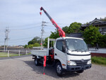 Dutro Truck (With 3 Steps Of Cranes)