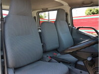 HINO Dutro Double Cab TKG-XZU605M 2017 103,306km_17