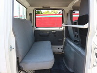 HINO Dutro Double Cab TKG-XZU605M 2017 103,306km_30