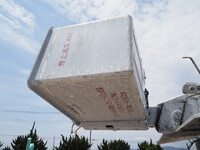 ISUZU Elf Cherry Picker SKG-NKR85YN 2013 102,060km_33