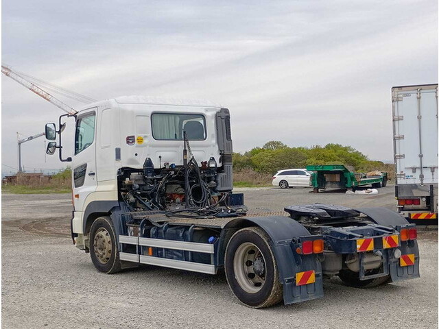 Profia Trailer Head_2