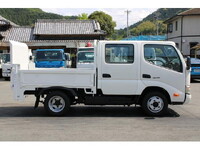 HINO Dutro Double Cab TKG-XZU605M 2014 61,000km_7