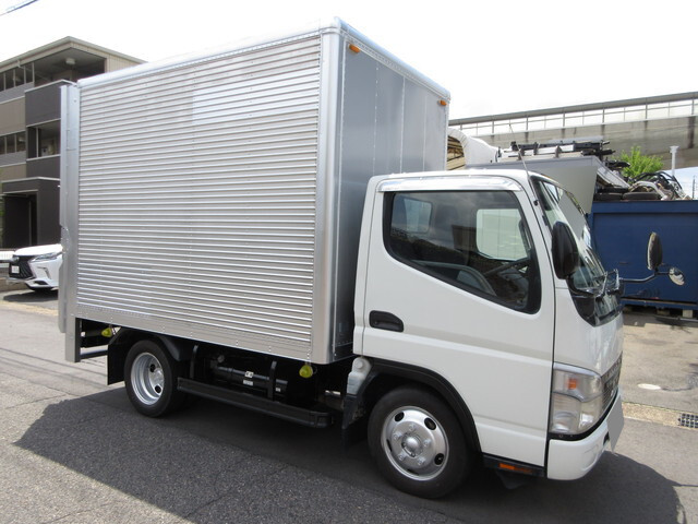Canter Aluminum Van_1