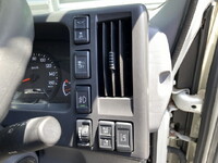ISUZU Elf Aluminum Van 2RG-NPR88YN 2020 159,000km_32