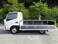 HINO Dutro Flat Body 2RG-XZU605M 2023 35,555km_8