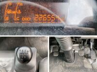 HINO Dutro Aluminum Van TDG-XZU720M 2017 226,554km_38