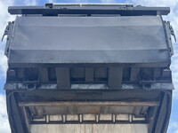 ISUZU Forward Garbage Truck PKG-FSR34S2 2009 442,103km_17