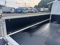 MITSUBISHI FUSO Canter Flat Body 2RG-FBA20 2026 138km_10