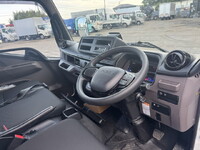 MITSUBISHI FUSO Canter Flat Body 2RG-FBA20 2026 138km_23