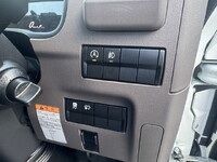MITSUBISHI FUSO Canter Flat Body 2RG-FBA20 2026 138km_28