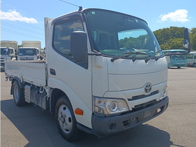 TOYOTA Toyoace Flat Body 2RG-XZU605 2020 94,306km