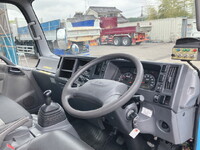 ISUZU Elf Garbage Truck PDG-NPR75N 2010 152,618km_33