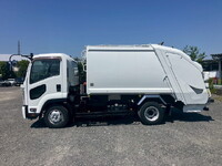 ISUZU Forward Garbage Truck TKG-FRR90S2 2015 141,456km_5