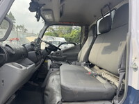 HINO Dutro Garbage Truck TPG-XZU600X 2017 71,877km_32