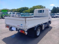 HINO Dutro Flat Body 2RG-XZC605M 2022 50,198km_4