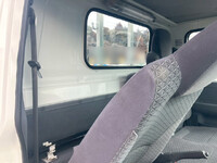 ISUZU Elf Flat Body 2RG-NJR88A 2019 141,038km_32