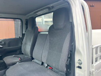 ISUZU Elf Flat Body 2RG-NJR88A 2019 141,038km_36