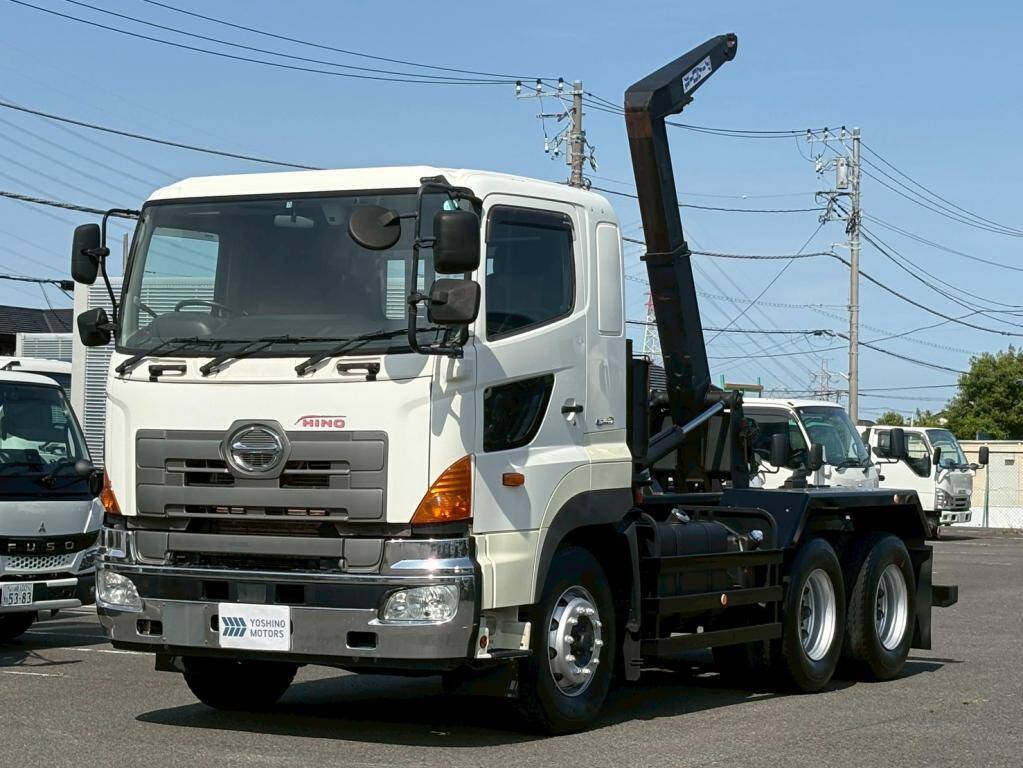 Profia Container Carrier Truck_1