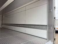 UD TRUCKS Quon Refrigerator & Freezer Wing 2PG-CD4FA 2025 2,000km_10