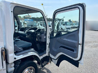 MITSUBISHI FUSO Canter Flat Body TPG-FBA00 2016 60,399km_28