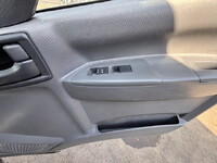 ISUZU Elf Panel Van TKG-NMR85AN 2013 275,228km_30
