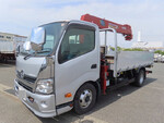 Dutro Truck (With 6 Steps Of Cranes)