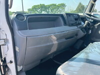 MITSUBISHI FUSO Canter Flat Body TKG-FEC90 2013 26,282km_37