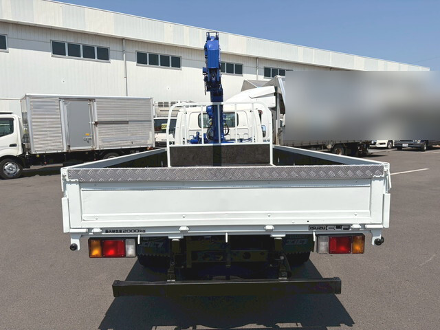 Elf Truck (With 5 Steps Of Cranes)_2