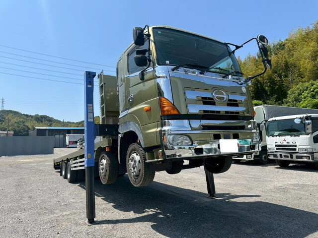 Profia Self Loader (With 3 Steps Of Cranes)_1