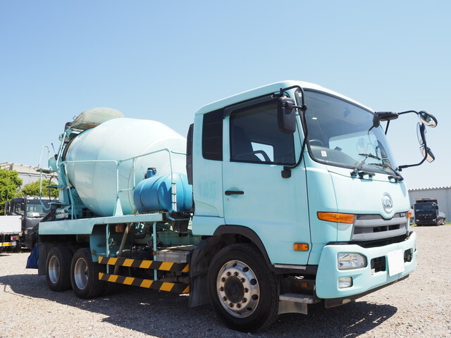 Condor Mixer Truck_1