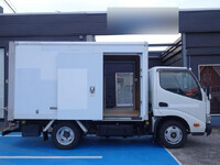 TOYOTA Dyna Panel Van TKG-XZC600 2016 146,000km_7
