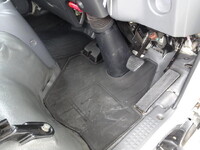 ISUZU Elf Panel Van TRG-NLR85N 2015 101,000km_22