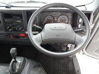ISUZU Elf Panel Van TRG-NLR85N 2015 101,000km_27