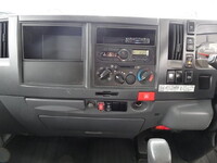 ISUZU Elf Panel Van TRG-NLR85N 2015 101,000km_30