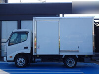 TOYOTA Dyna Reefer Van QDF-KDY231 2018 150,000km_3