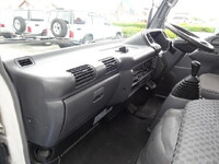 ISUZU Elf Panel Van PB-NKR81AN 2006 88,000km_29